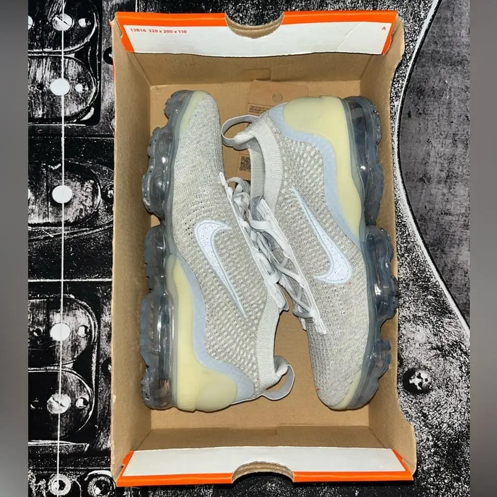 NIB Nike VaporMax